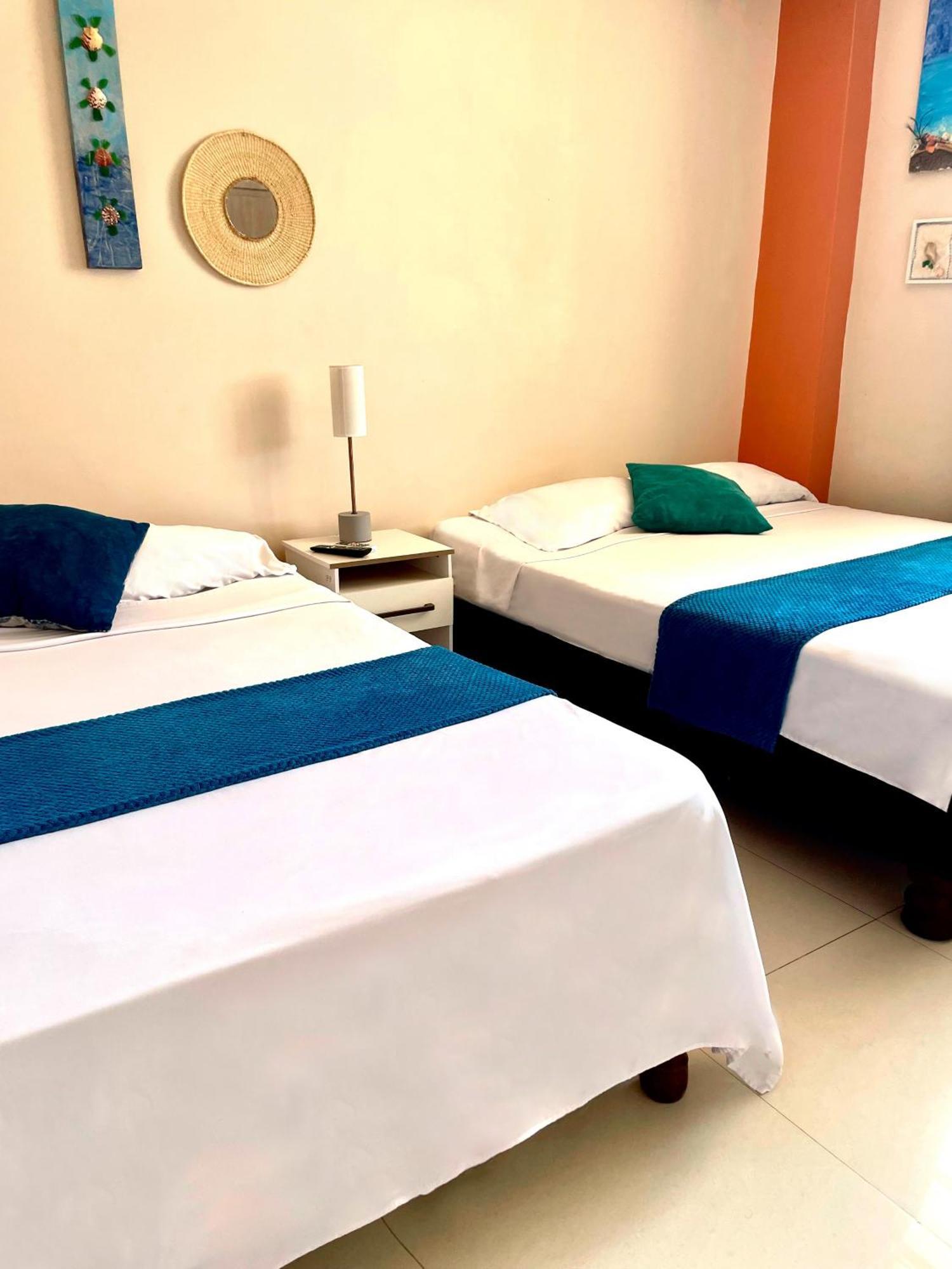Reef Hostel 만타 외부 사진