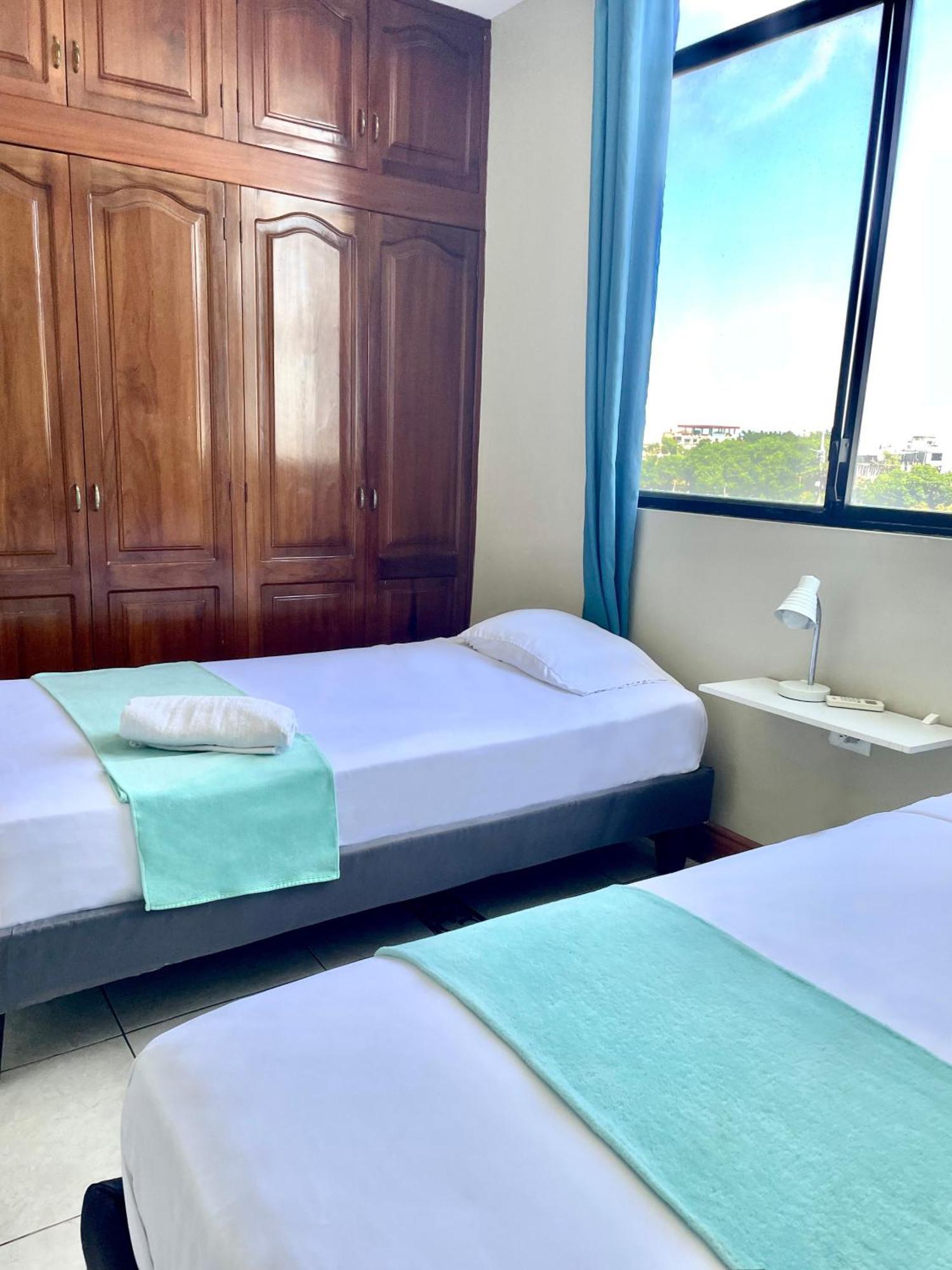 Reef Hostel 만타 외부 사진