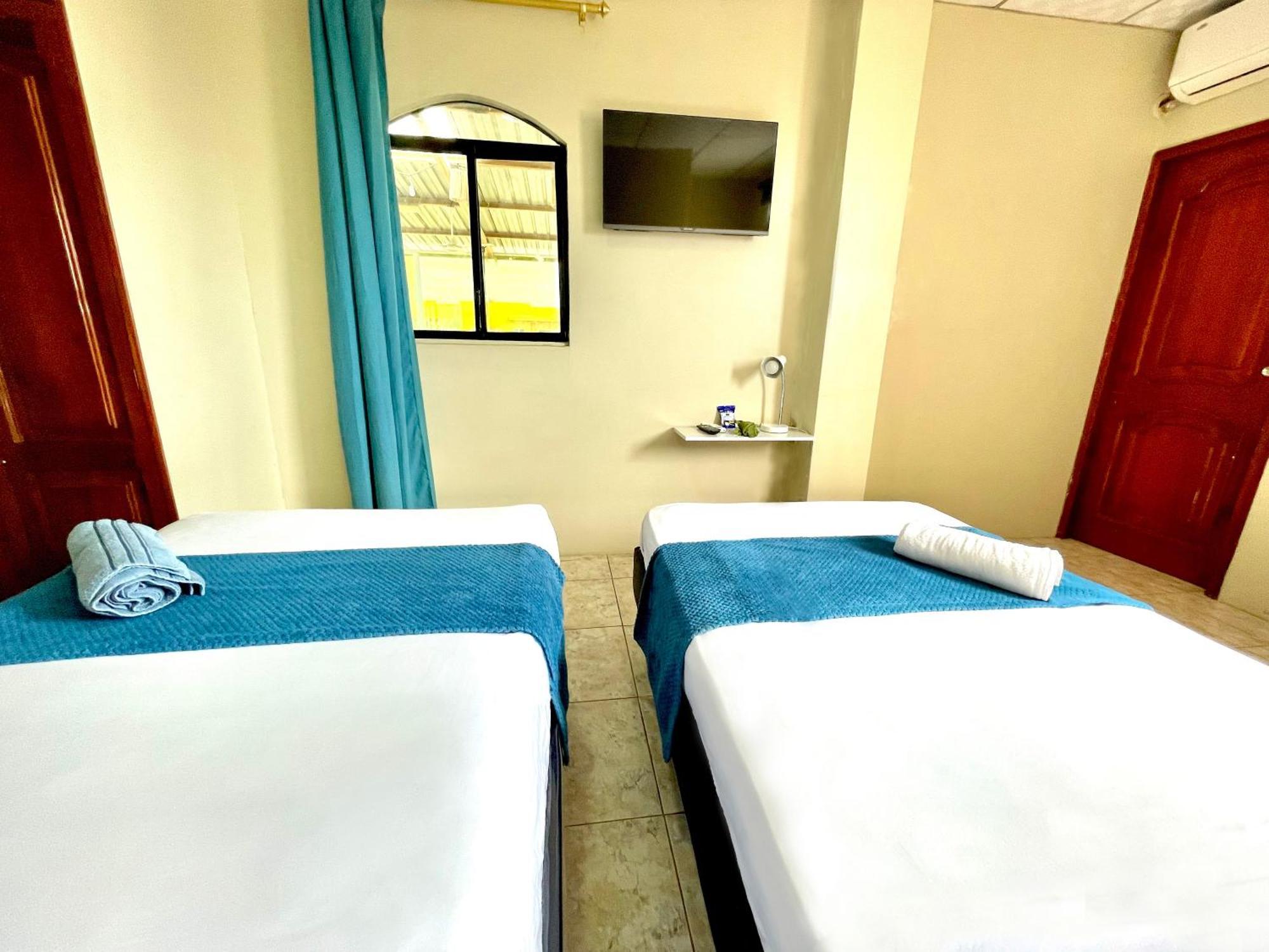 Reef Hostel 만타 외부 사진